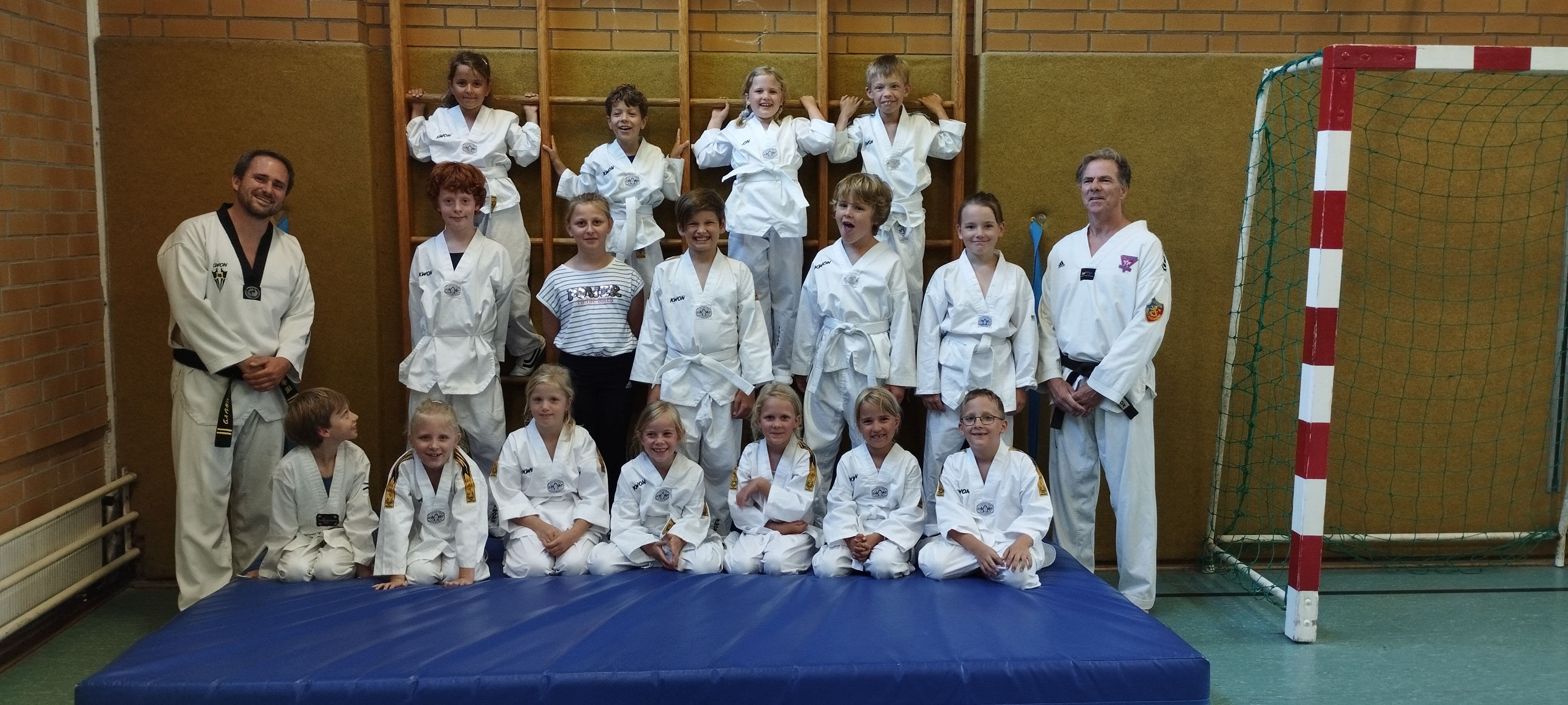 Gruppenfoto Kindertraining SV Steinhorst Taekwondo, Dezember 2023